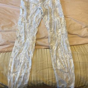 Lululemon Fast and Free